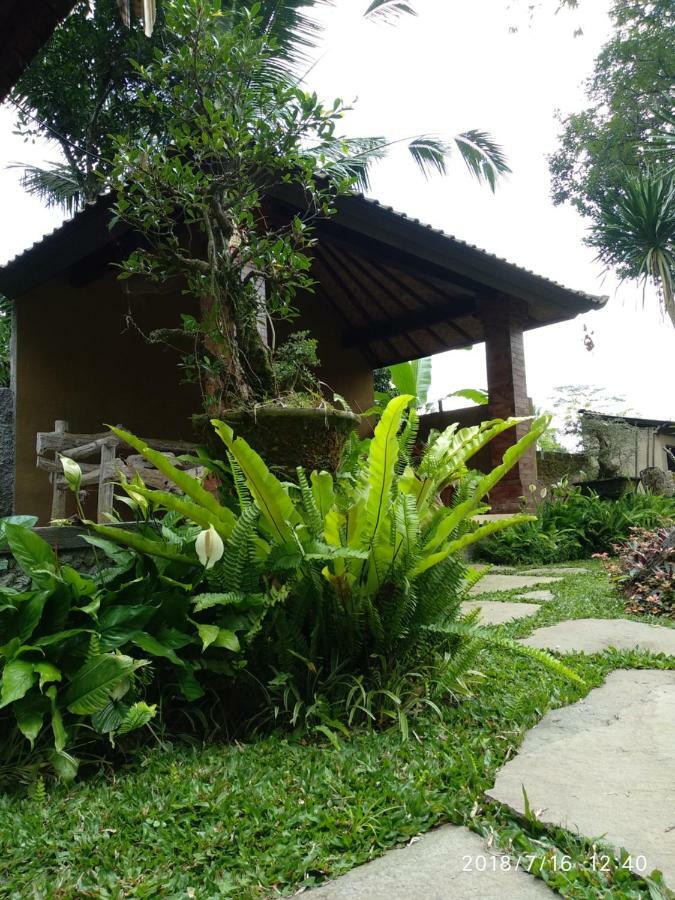 Апартаменты Tangkas House Tampaksiring Экстерьер фото
